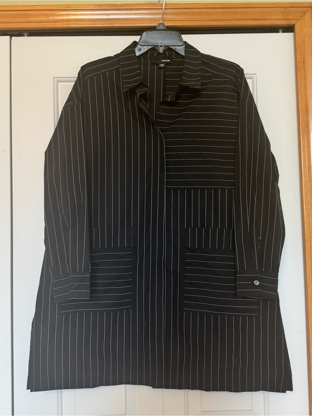 Sun Kim Women's Oversized Striped Button Up Shirt Black Lagenlook